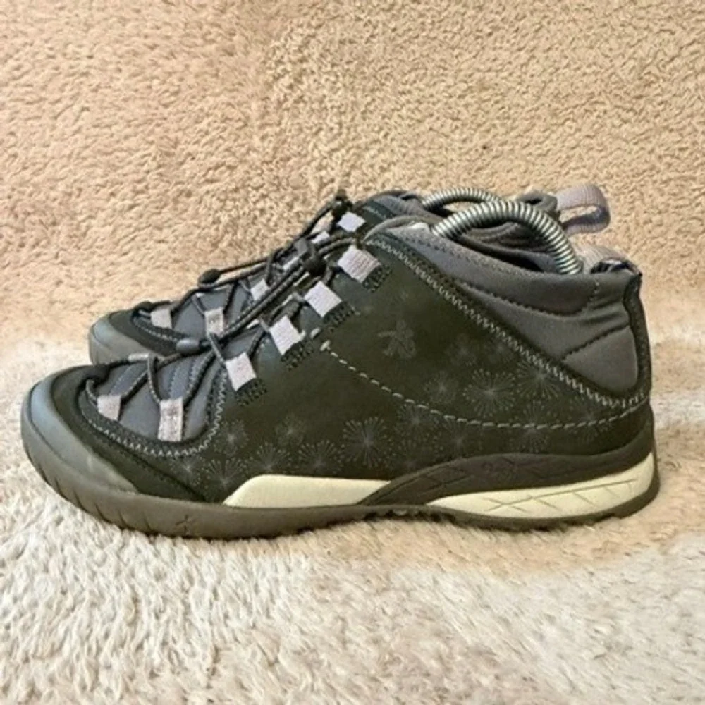 Cushe Wildrun UW00837 Womens Olive Green Floral Suede Hiking Trail Shoes Vibram